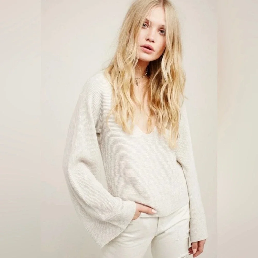 Free People Starman Cream Ribbed Bell Sleeve V‎ Neck Pullover Sweater L